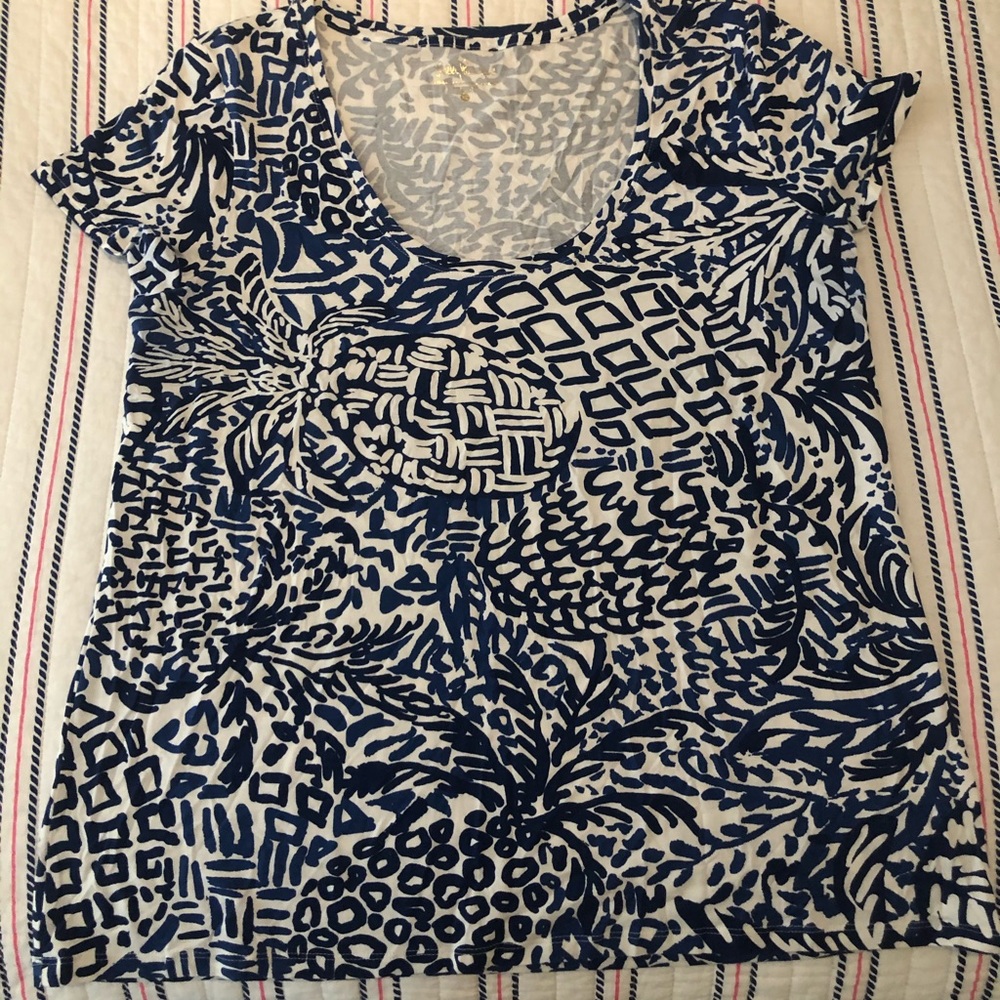 Lilly Pulitzer Navy & White Pineapple Scoop Tee